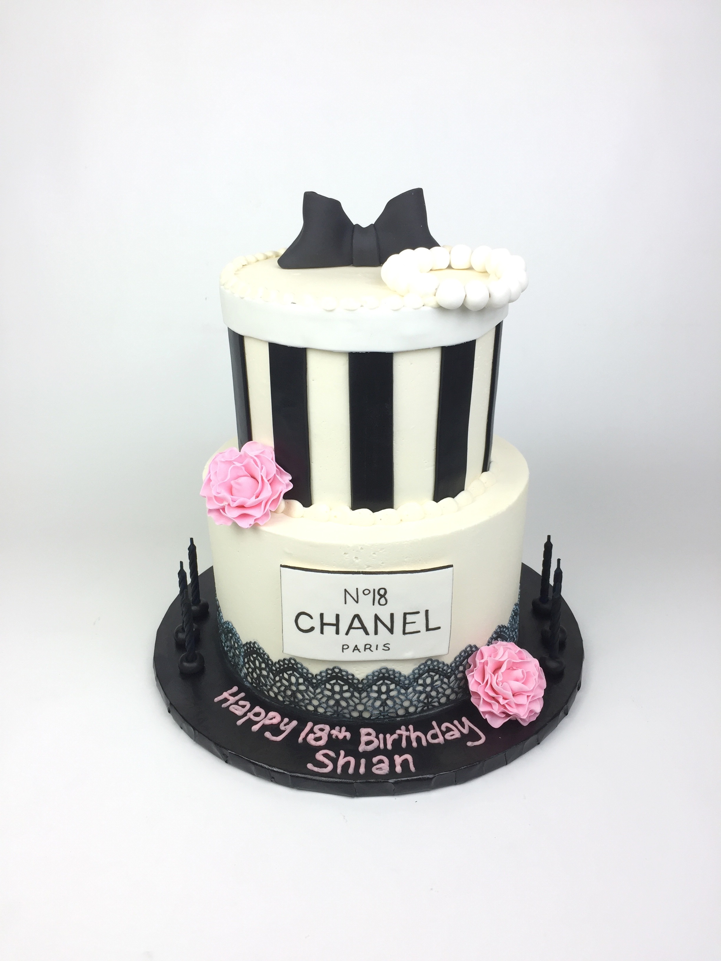 Chanel Cake - Rach Makes